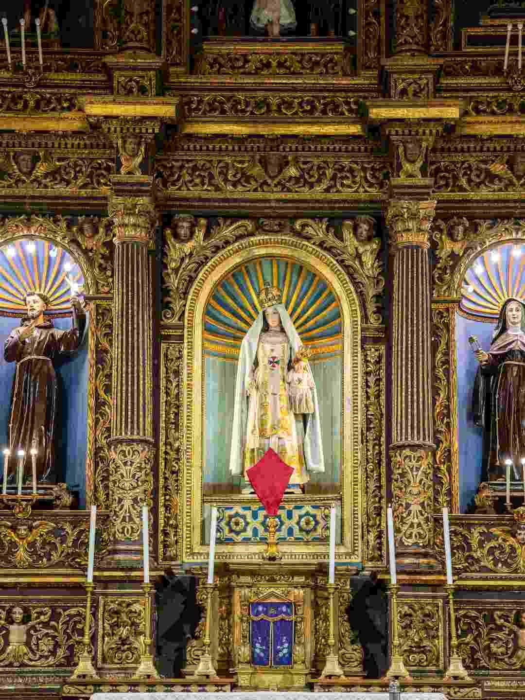 Altare nel Complesso delle Monache Cappuccine a Sassari